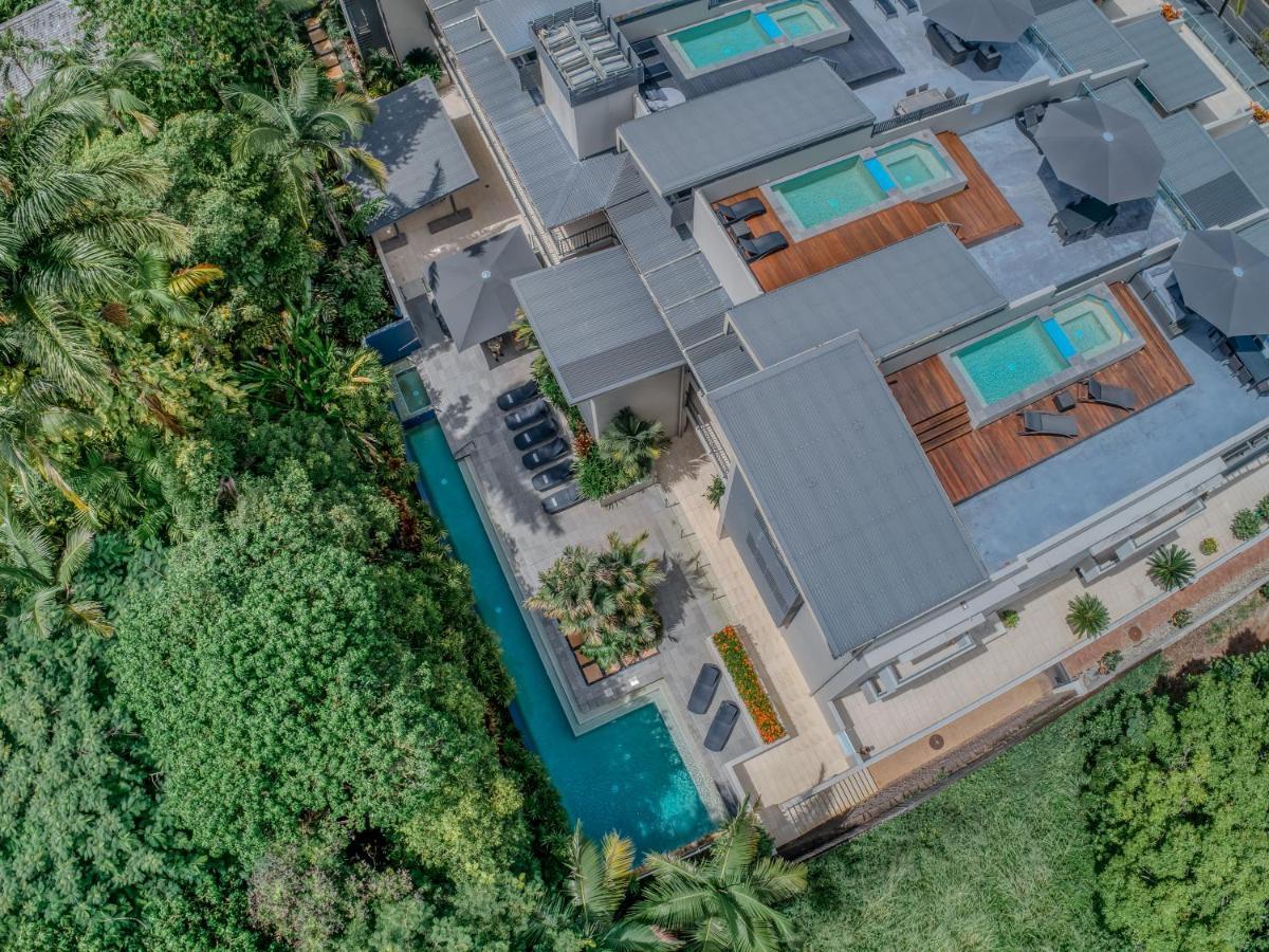 Апарт готель Coconut Grove Порт-Дуглас Екстер'єр фото